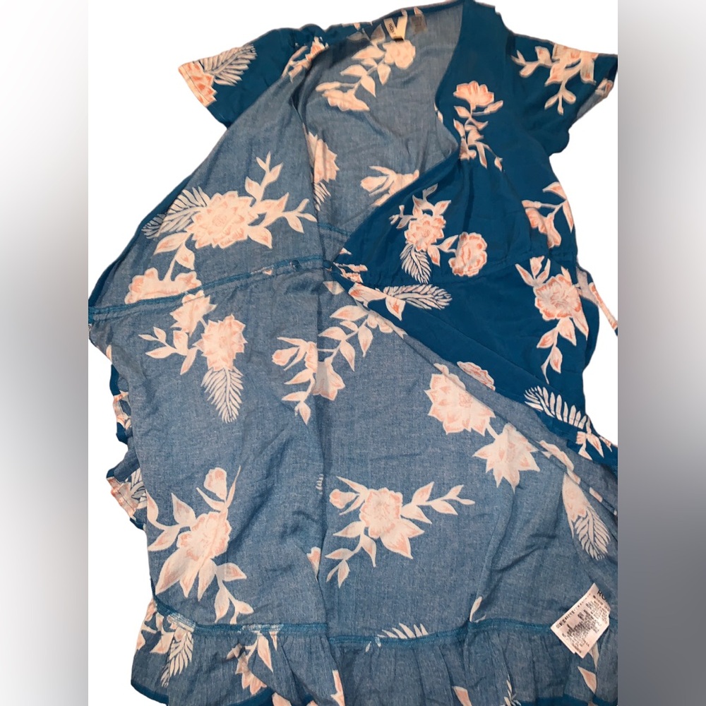 Roxy Flower Hawaiian Print in blue Wrap dress NWOT small - Picture 7 of 12